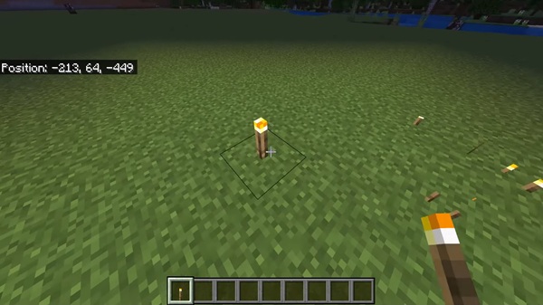 Miner Helmet with Dynamic Light Addon mcpe download